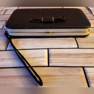 Black bow wallet w/ pink inside